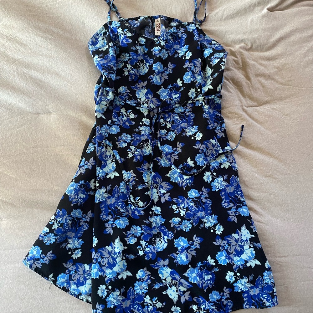 MUDD// mini dress// Large